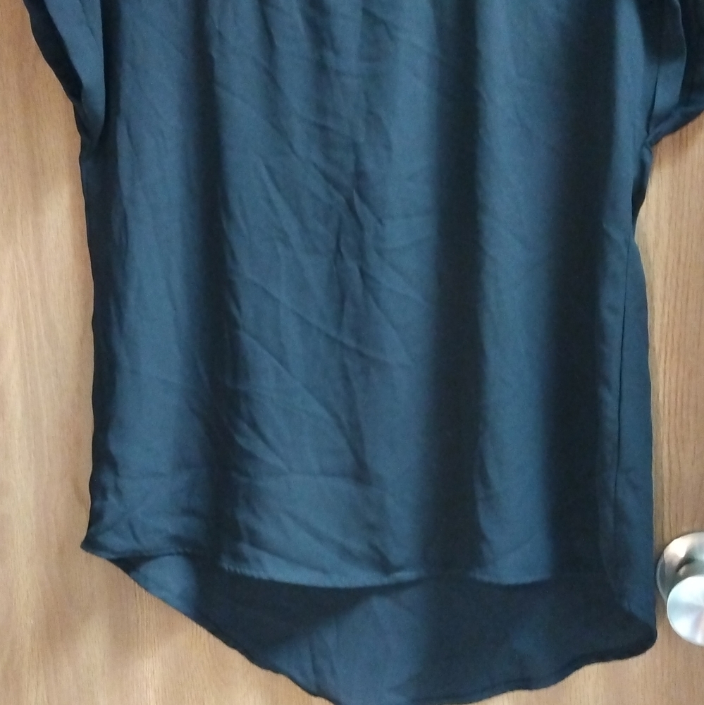 Women's Pink Republic top